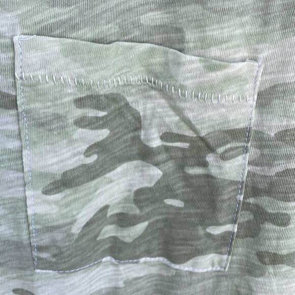 Ultra Flirt Las Angeles Sz XL Camo Tee - Picture 5 of 8